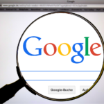 Google Suche mit lokalen Suchergebnissen und Google Maps Darstellung zur Erklärung der lokalen Google Suche in Basel